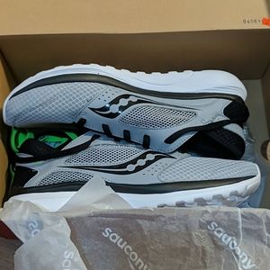 Saucony Kineta Relay